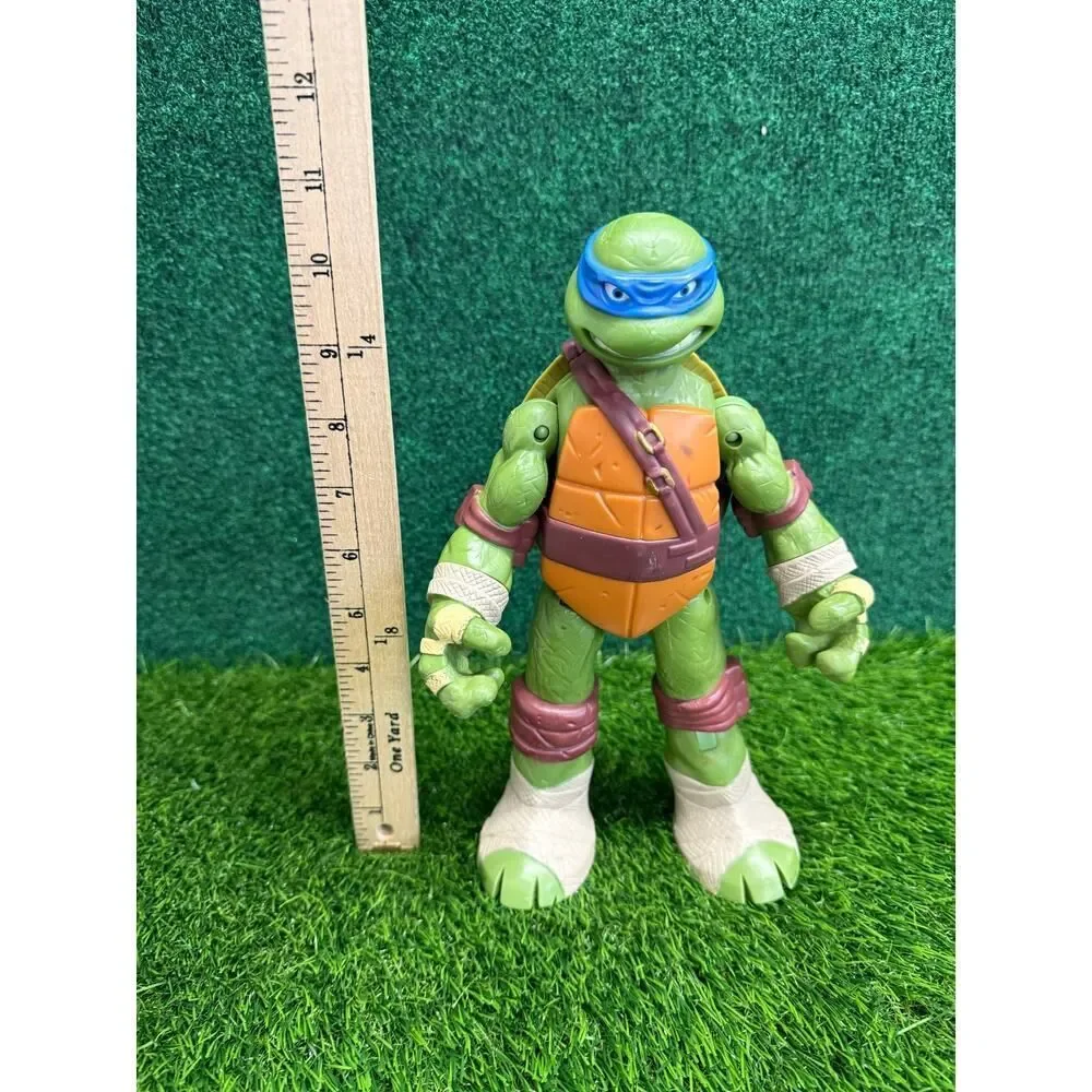 TMNT Battle Shell 10” Leonardo Open Storage TEENAGE MUTANT NINJA TURTLES 2012